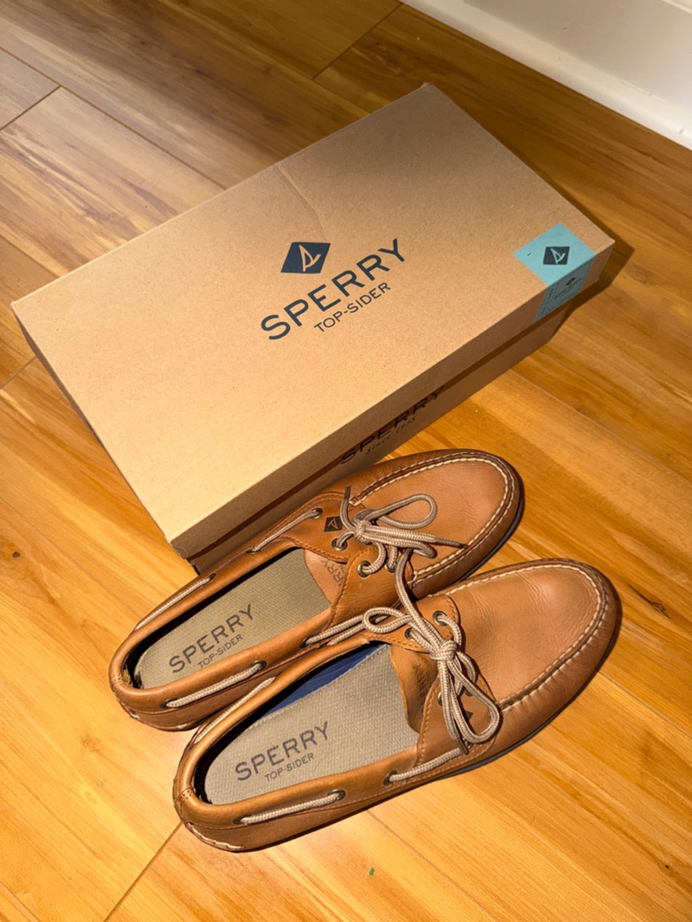 Sperry Men's Leather Boat Shoes in Tan with Beige Laces